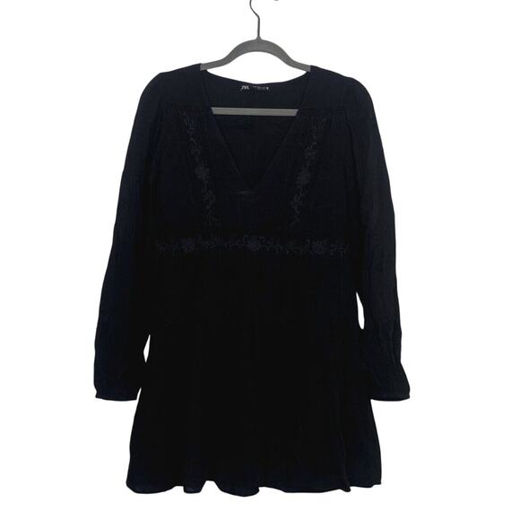 Zara Dresses & Skirts - Zara V Neck Embroidered Long Sleeve Baby Doll Mini Dress Lined XS Black #3304